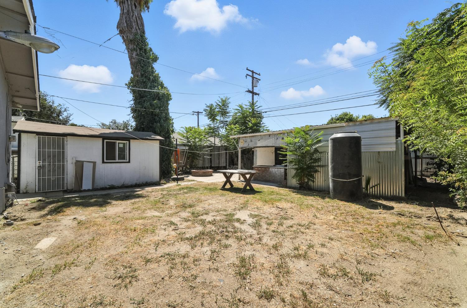 338 Yosemite Ave, Modesto, CA 95351