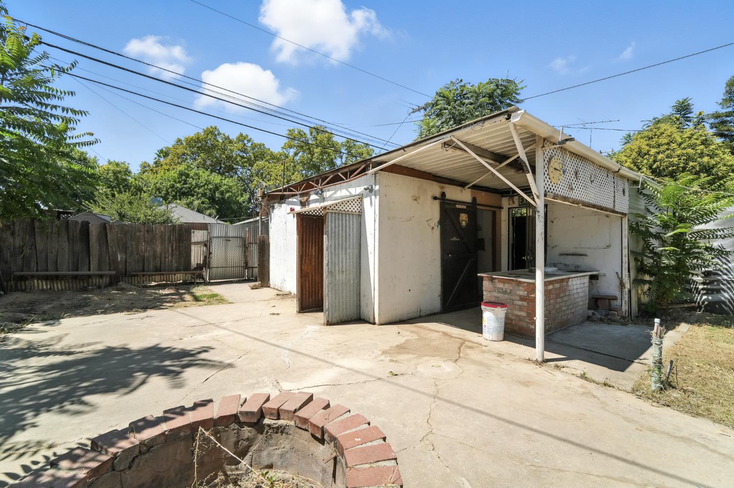 338 Yosemite Ave, Modesto, CA 95351