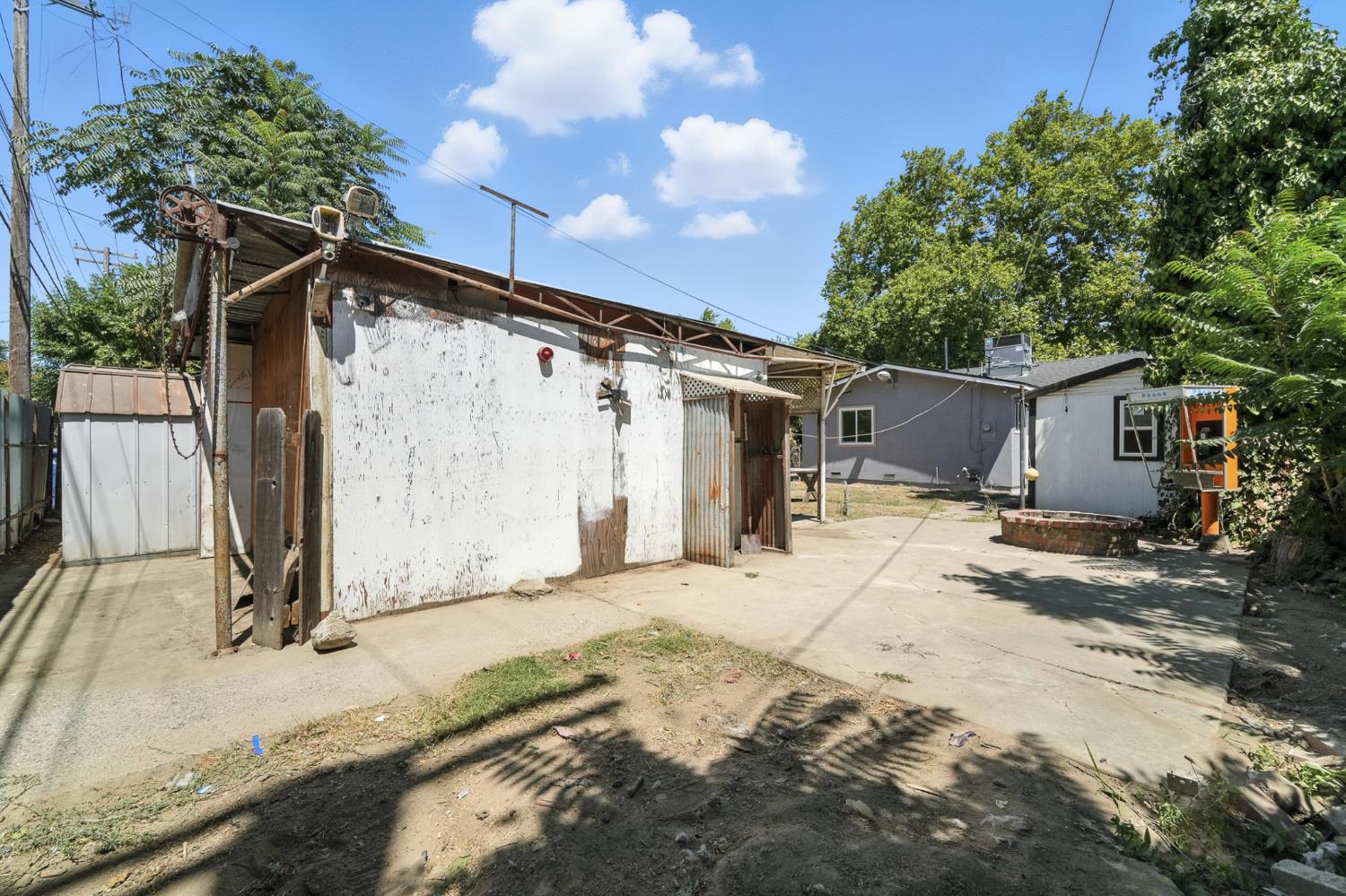 338 Yosemite Ave, Modesto, CA 95351