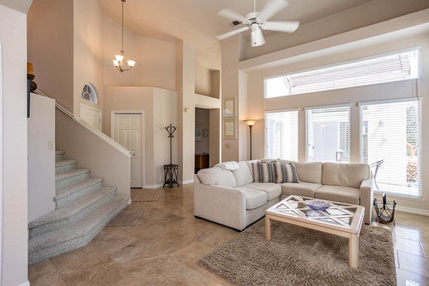 4332 Copper Cliff Ln, Modesto, CA 95355