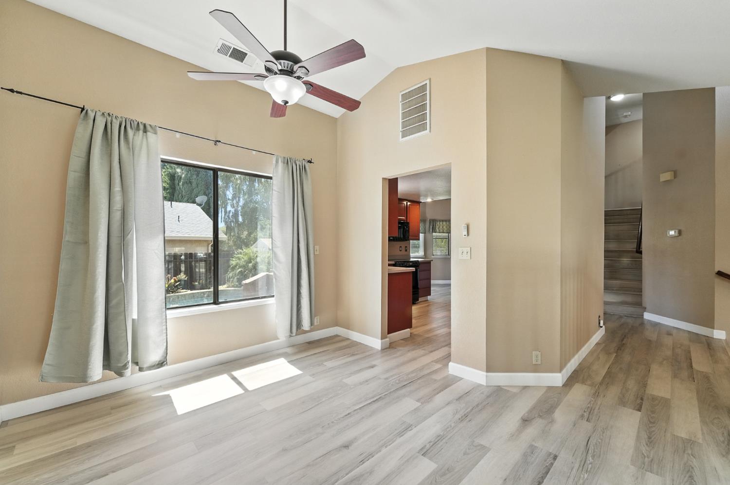 834 Cedar Ridge Dr, Turlock, CA 95382