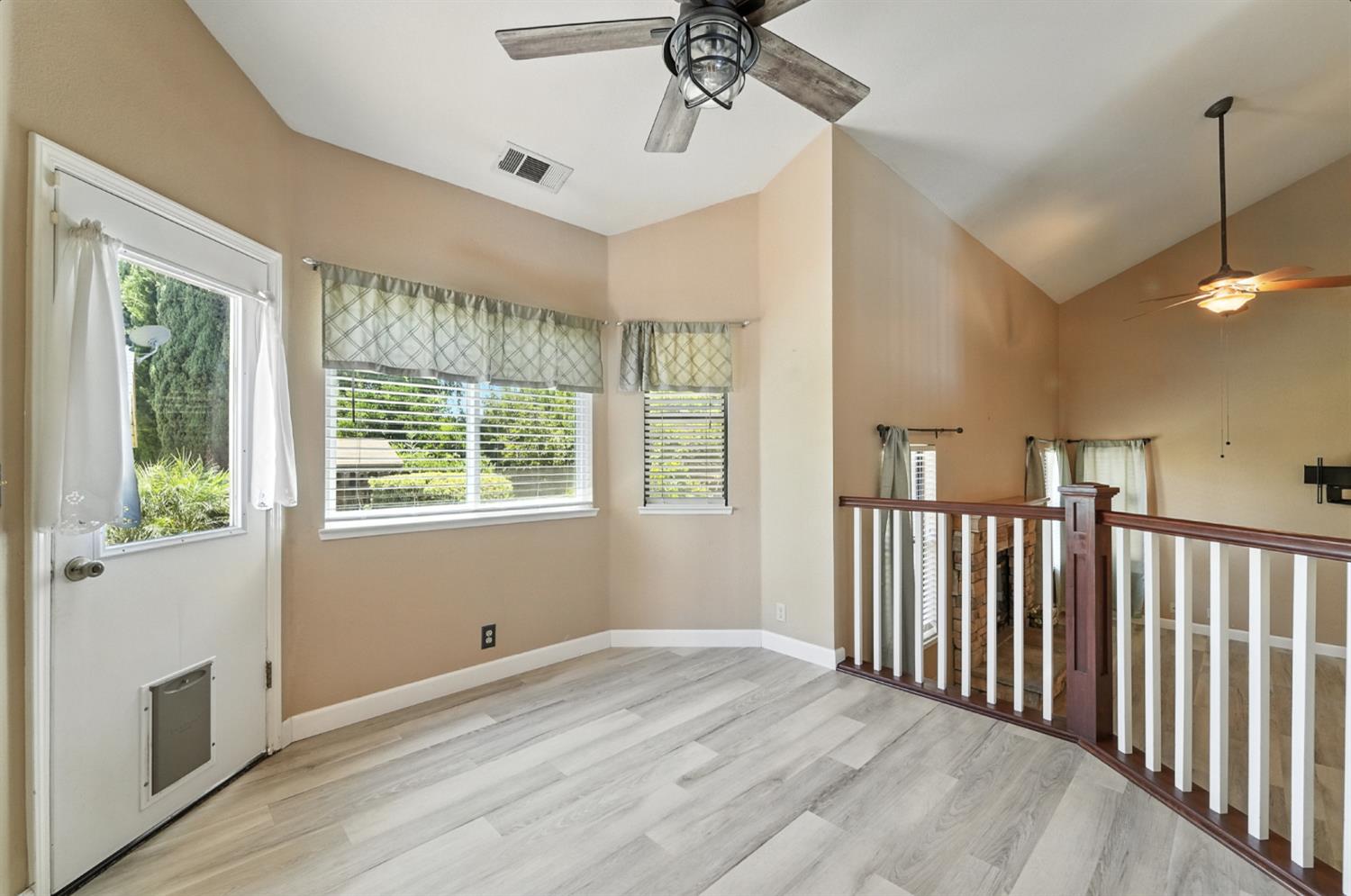 834 Cedar Ridge Dr, Turlock, CA 95382