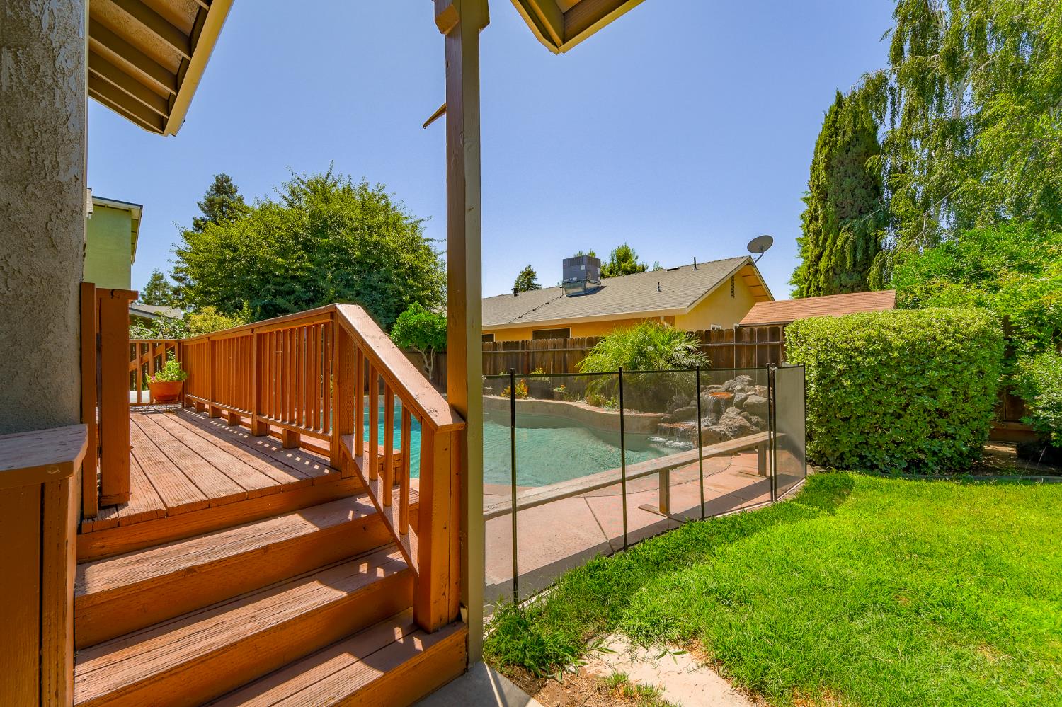 834 Cedar Ridge Dr, Turlock, CA 95382