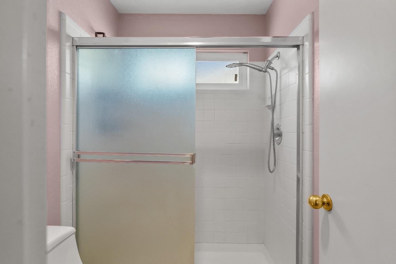 1825 Bridgewood Way, Modesto, CA 95355