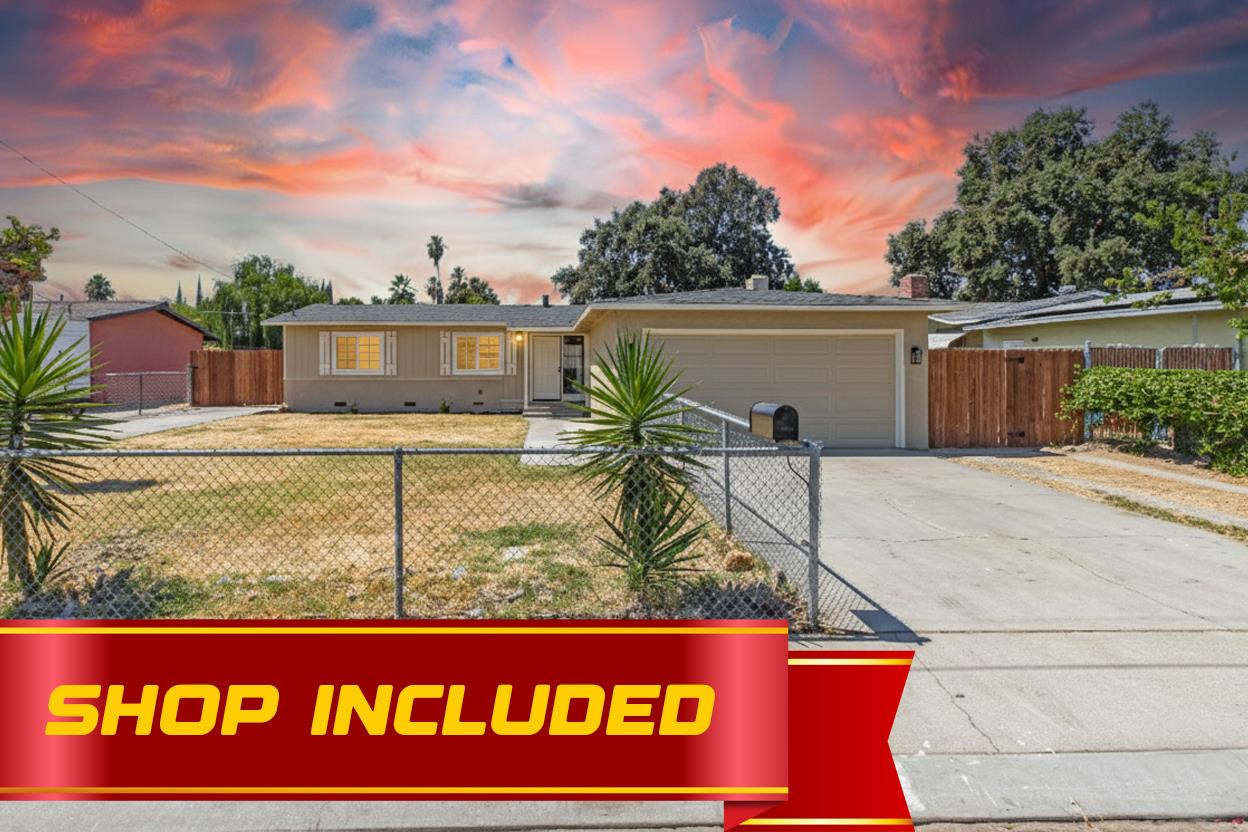 1320 Aurora St, Modesto, CA 95351