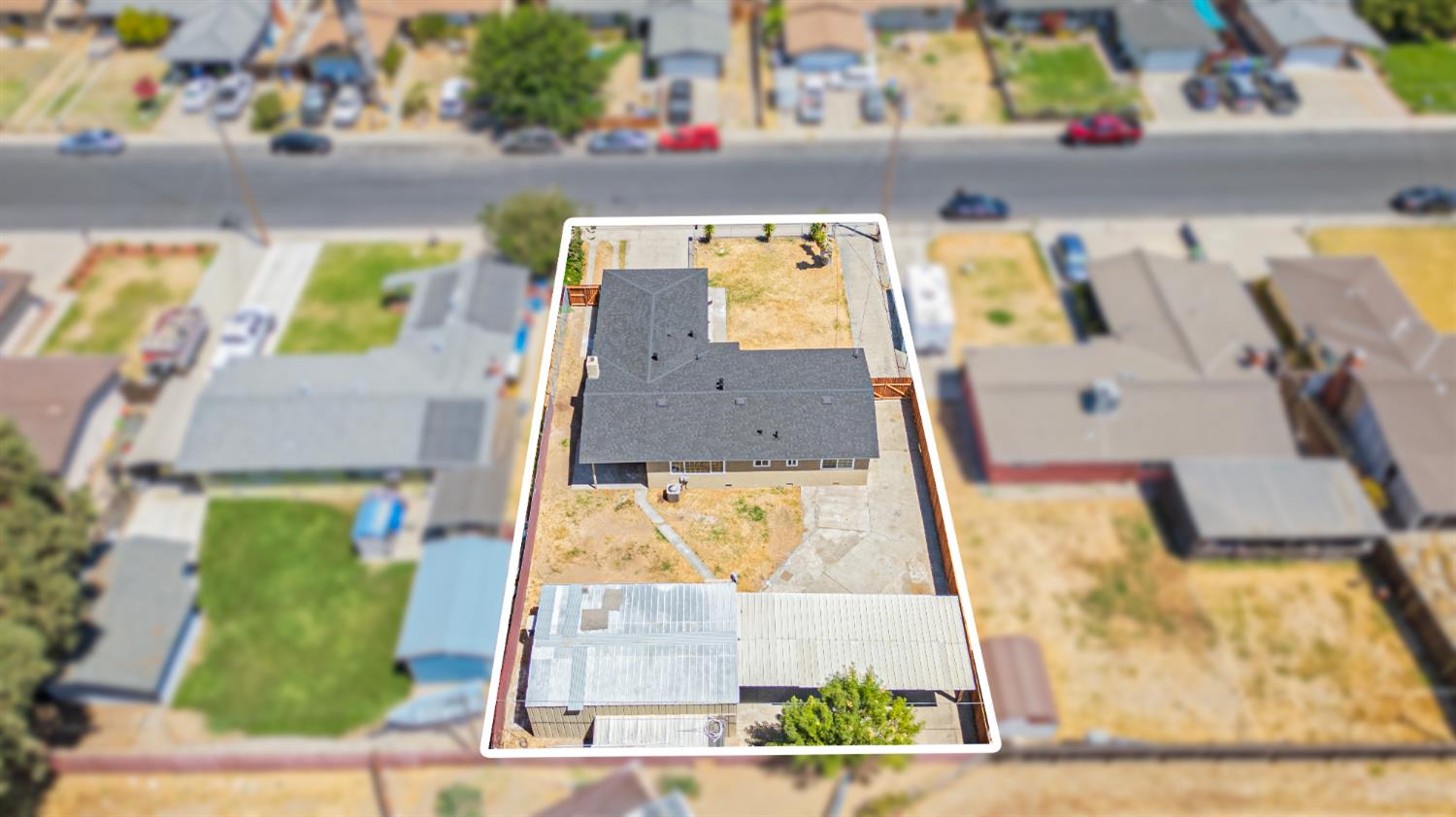 1320 Aurora St, Modesto, CA 95351