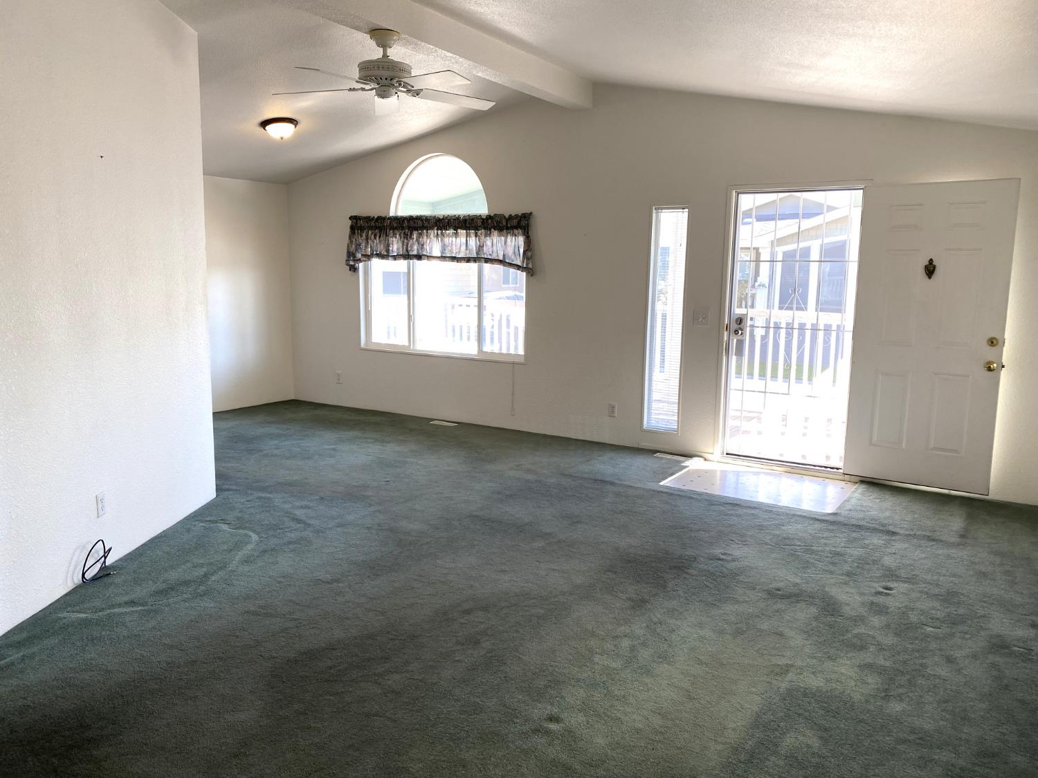 3901 Maui Terrace, Modesto, CA 95355