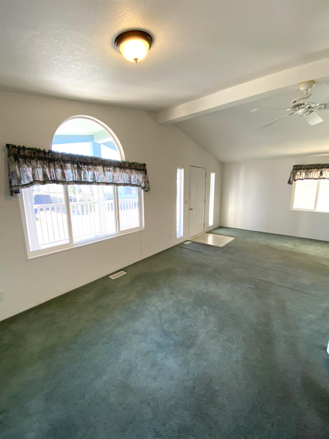 3901 Maui Terrace, Modesto, CA 95355