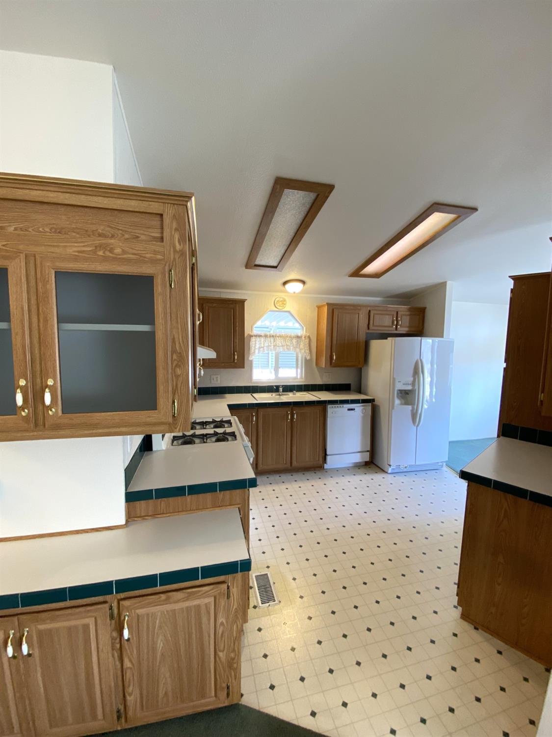 3901 Maui Terrace, Modesto, CA 95355