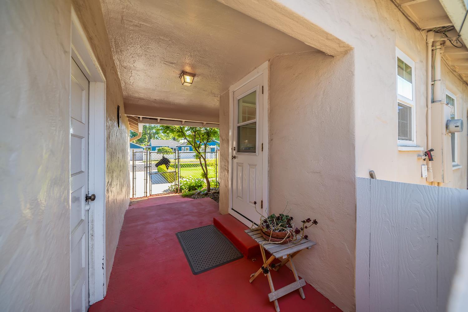 905 Roble Ave, Modesto, CA 95354