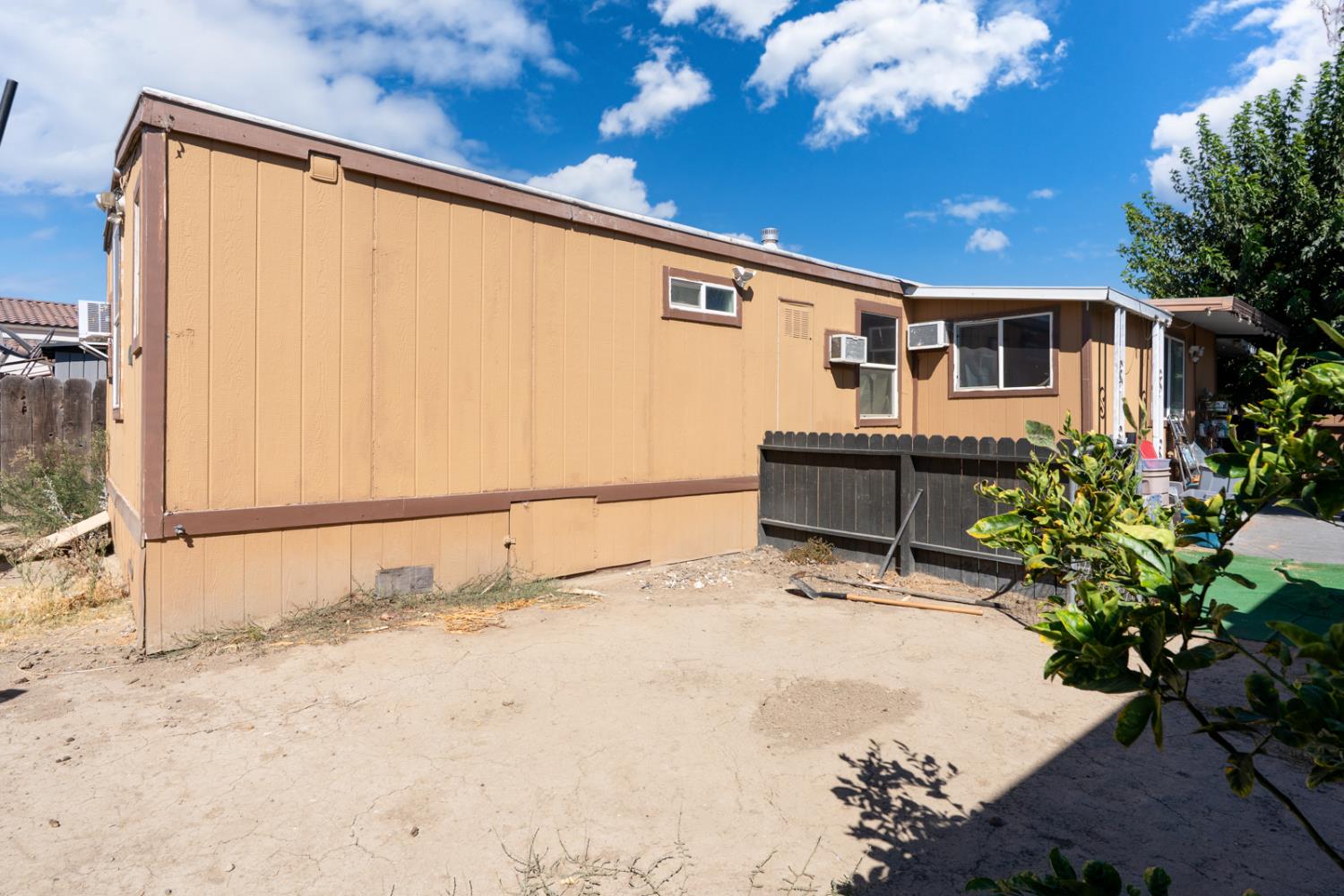 436 N Mercey Springs #16, Los Banos, CA 93635