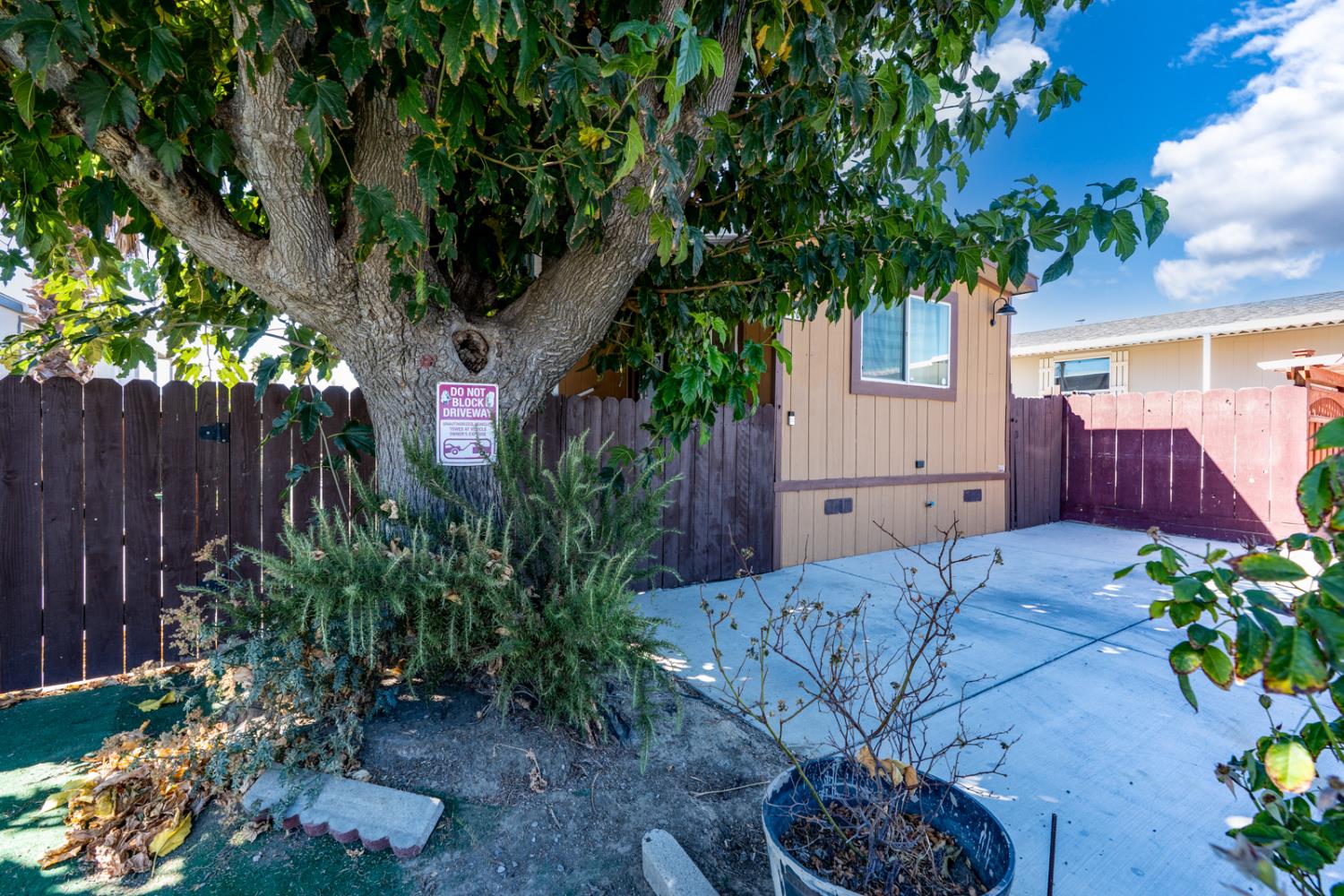 436 N Mercey Springs #16, Los Banos, CA 93635