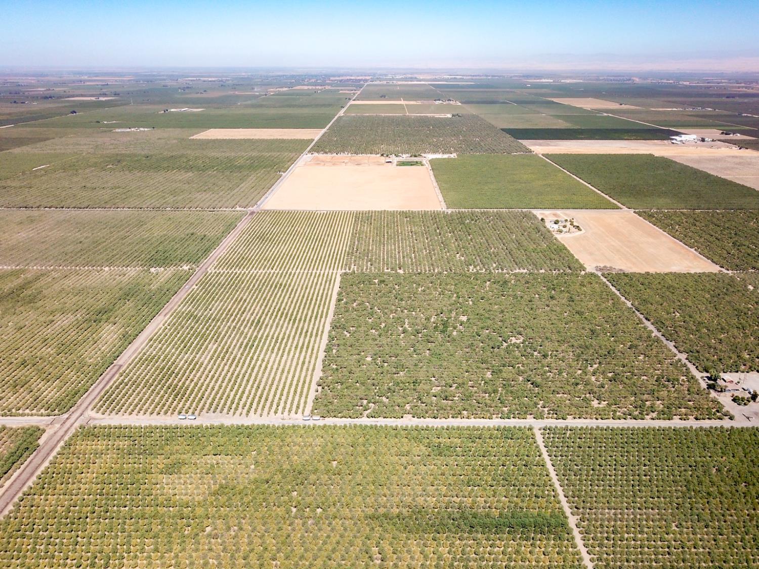 16388 Avenue 18 1/2, Madera, CA 93637