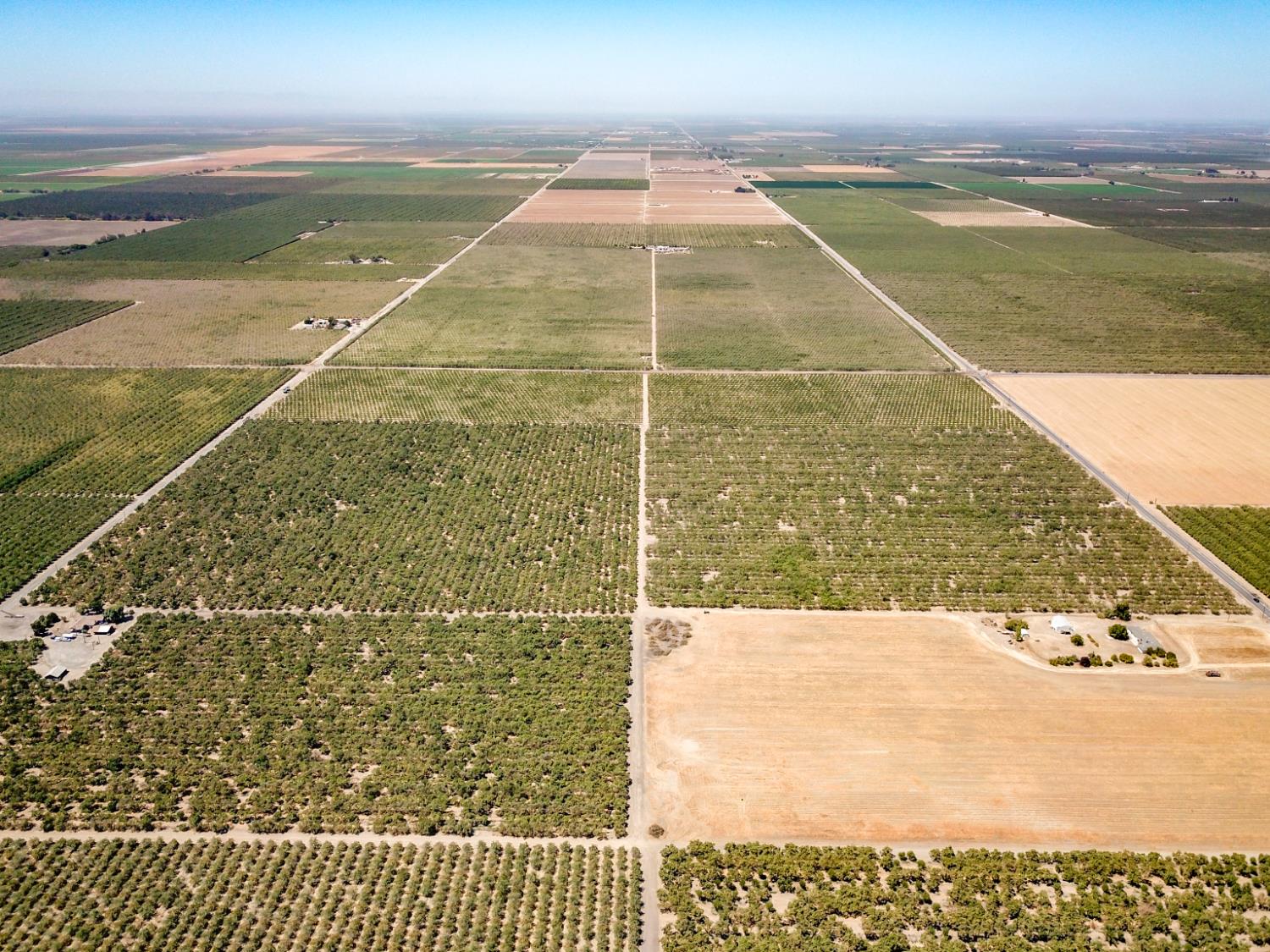 16388 Avenue 18 1/2, Madera, CA 93637