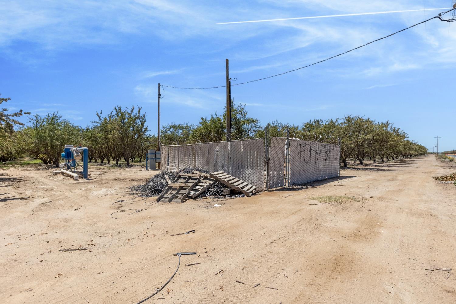 16388 Avenue 18 1/2, Madera, CA 93637