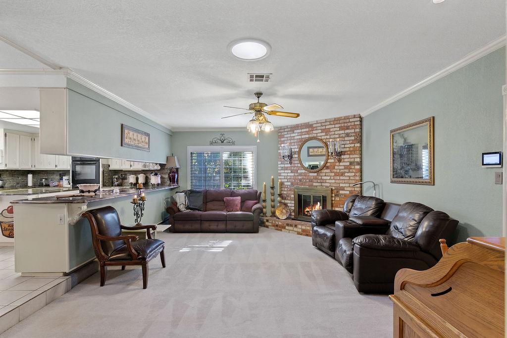 317 Dorado Ln, Modesto, CA 95356