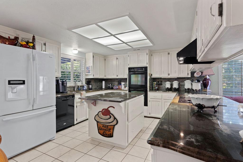 317 Dorado Ln, Modesto, CA 95356