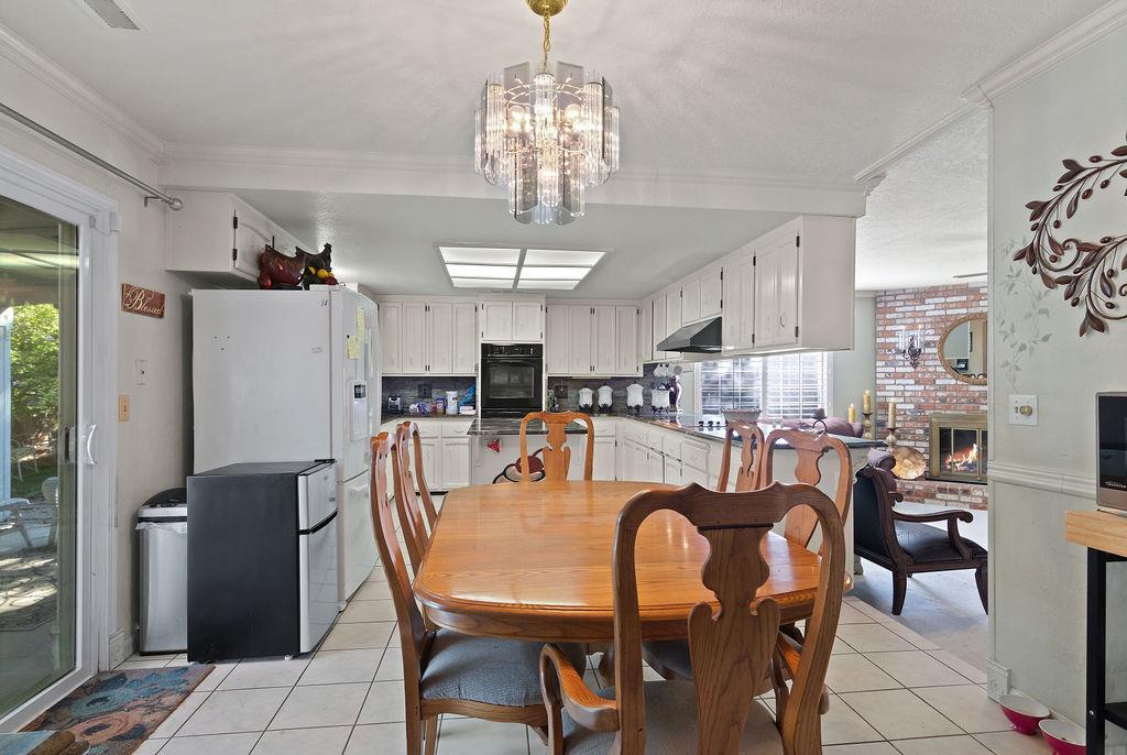 317 Dorado Ln, Modesto, CA 95356