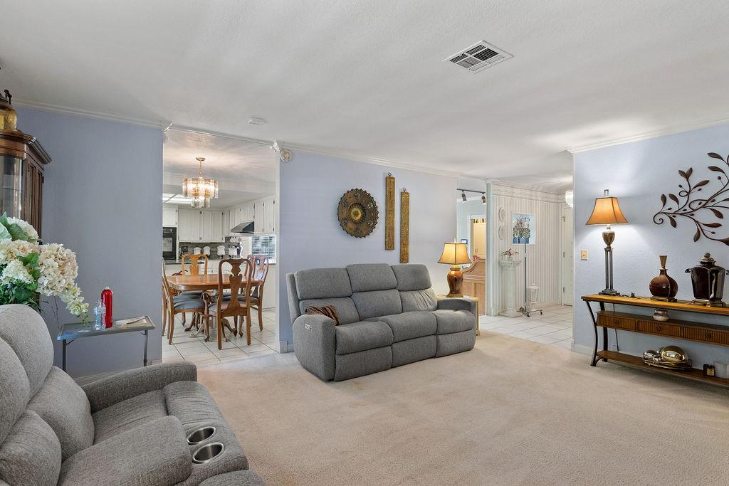 317 Dorado Ln, Modesto, CA 95356