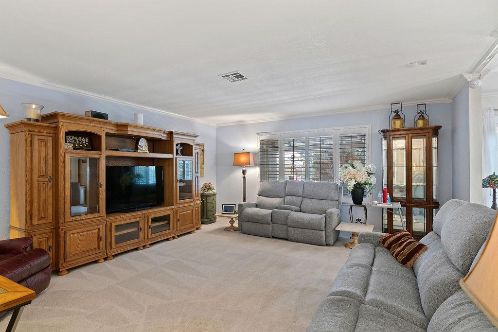 317 Dorado Ln, Modesto, CA 95356