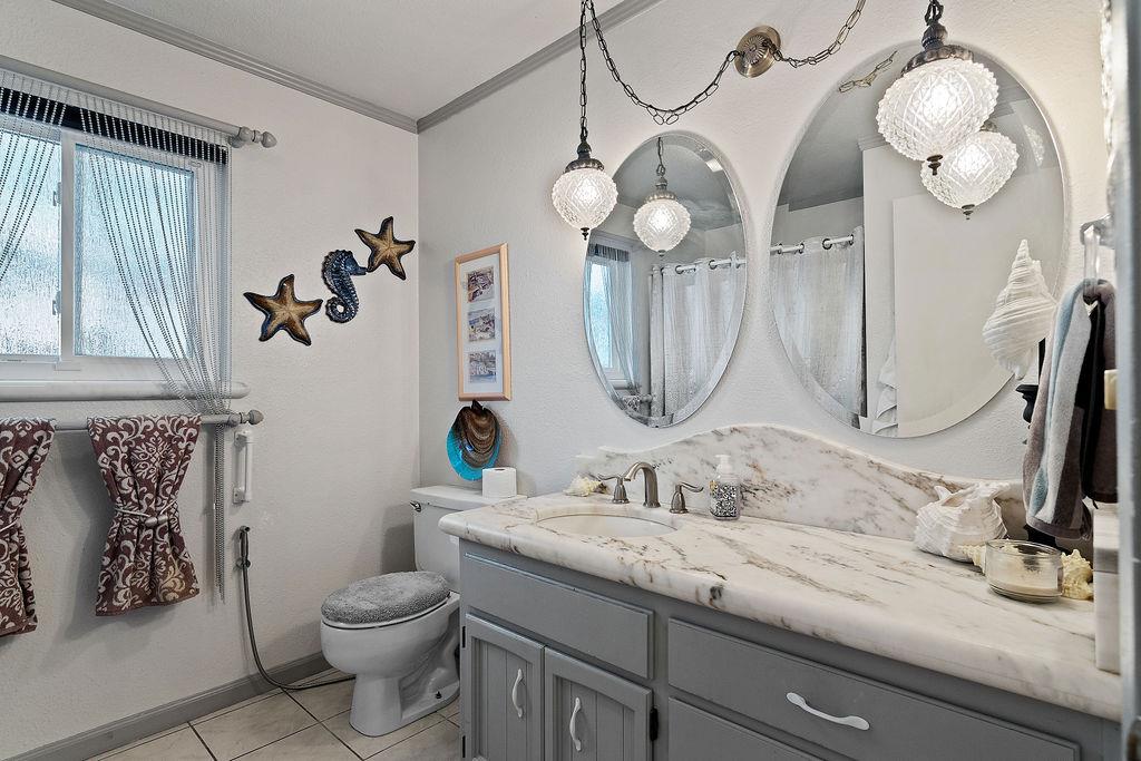 317 Dorado Ln, Modesto, CA 95356