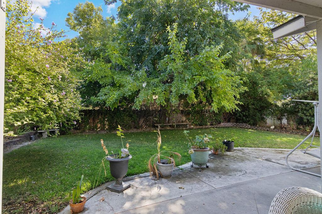 317 Dorado Ln, Modesto, CA 95356