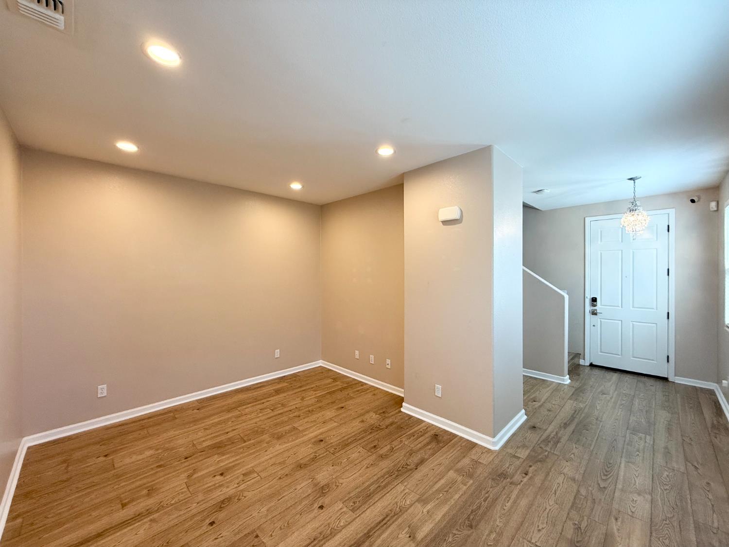 918 Castellona Dr, Newman, CA 95360