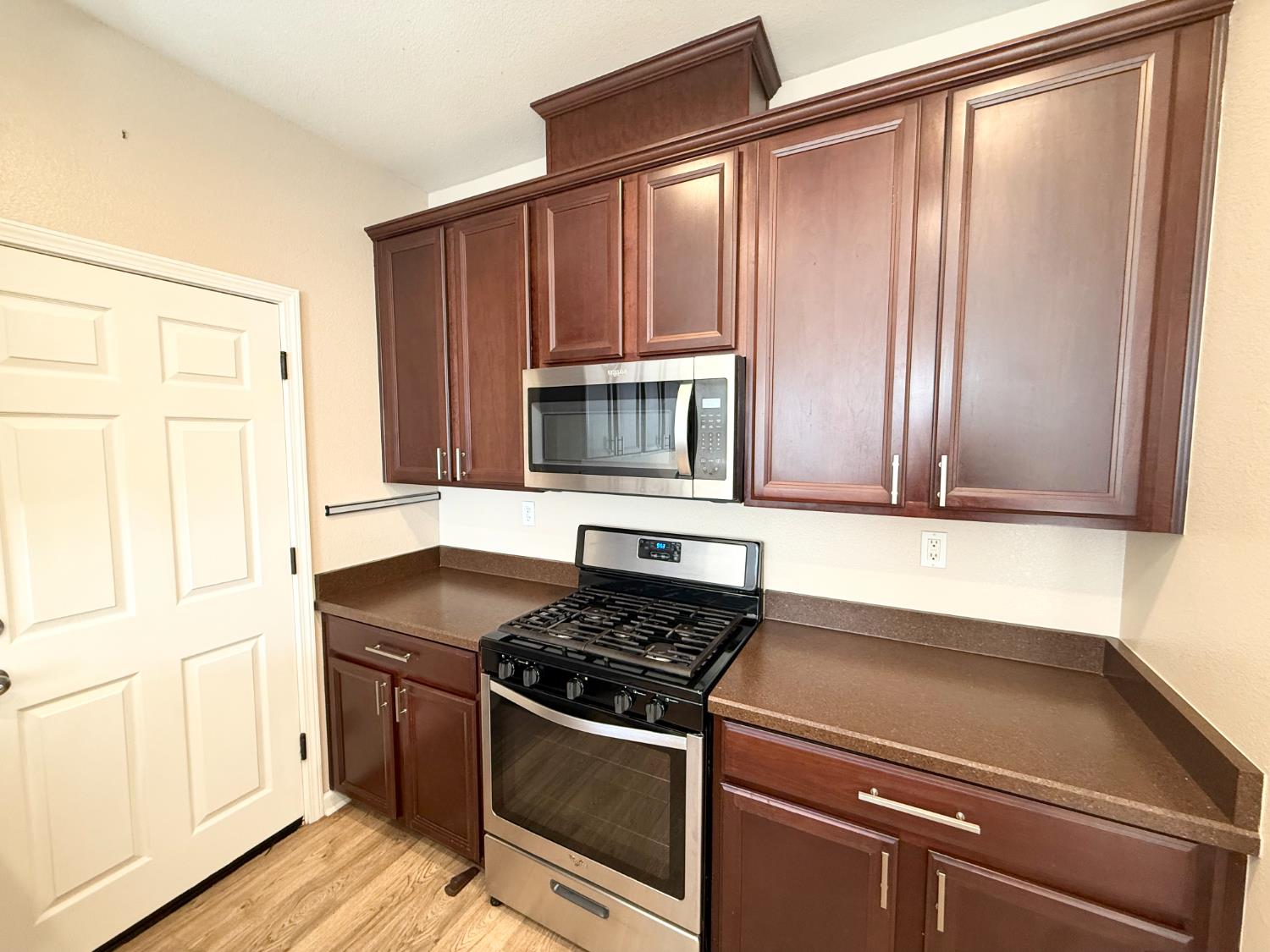 918 Castellona Dr, Newman, CA 95360