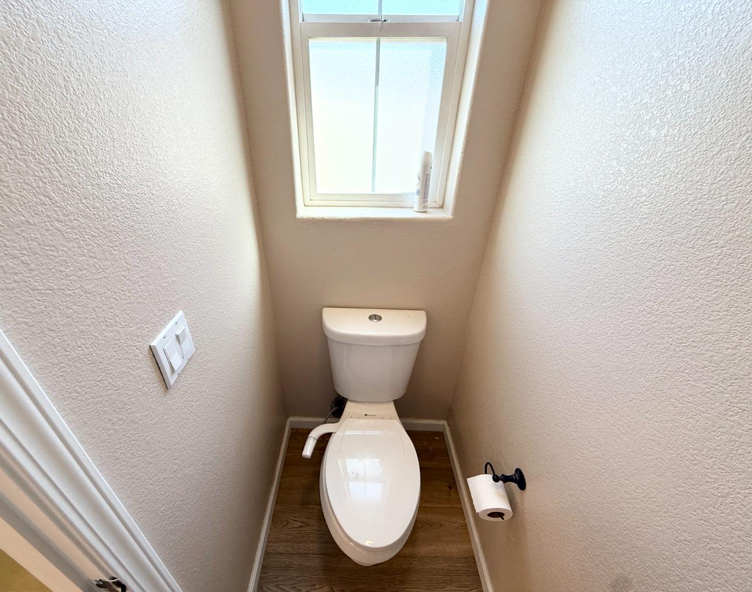 918 Castellona Dr, Newman, CA 95360