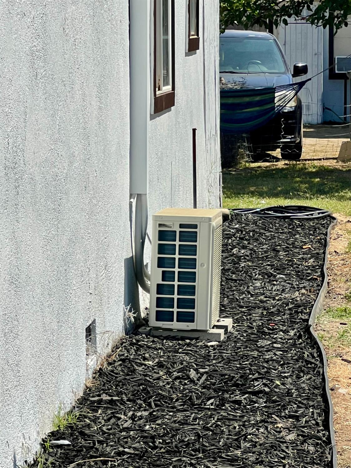 809 S B, Madera, CA 93638