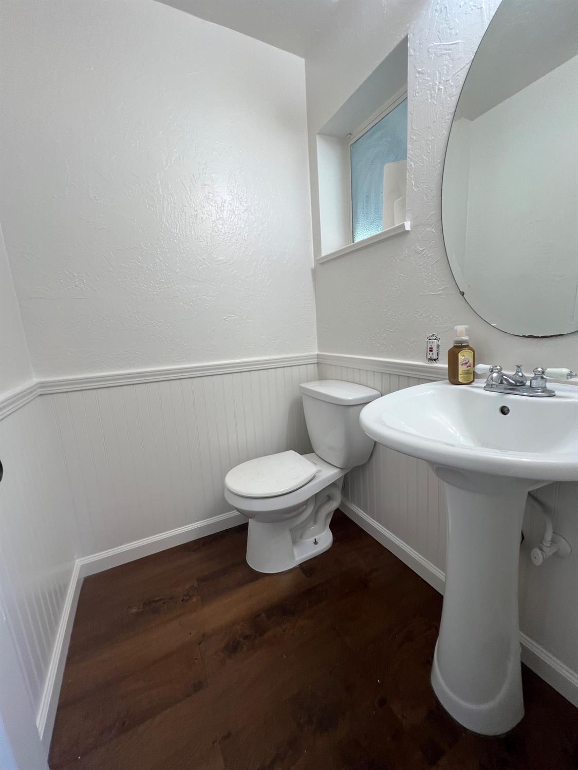 208 Tokay Ave, Modesto, CA 95350