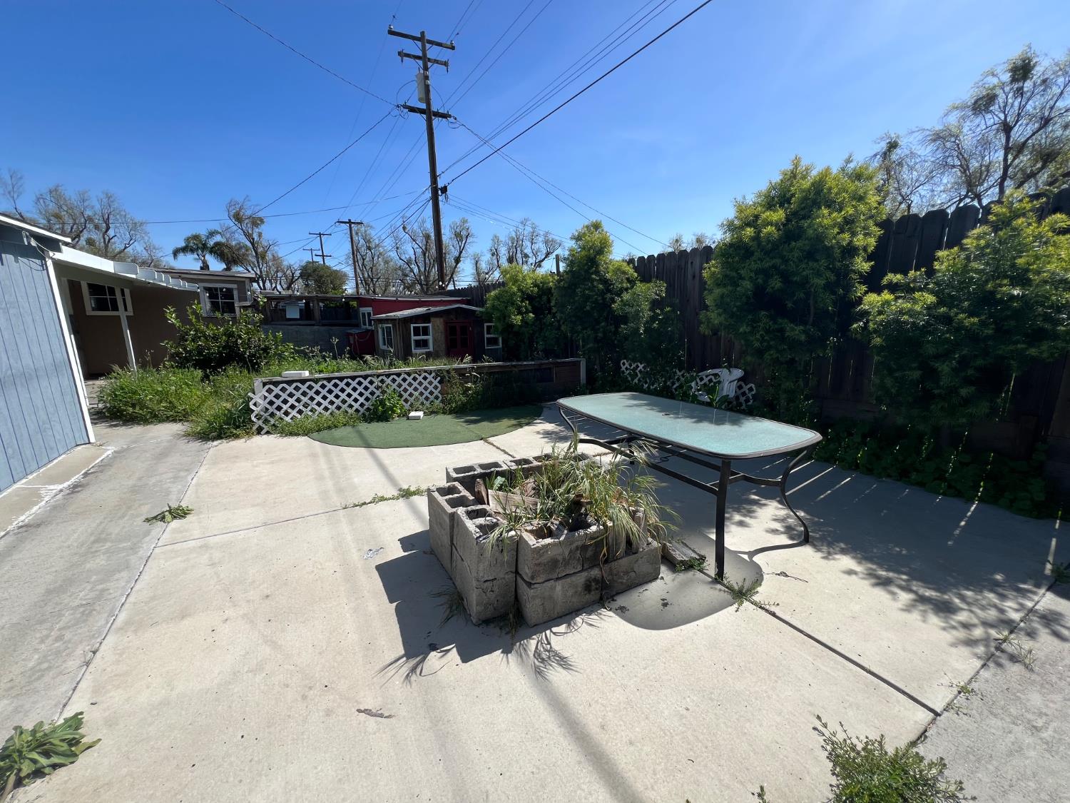 208 Tokay Ave, Modesto, CA 95350