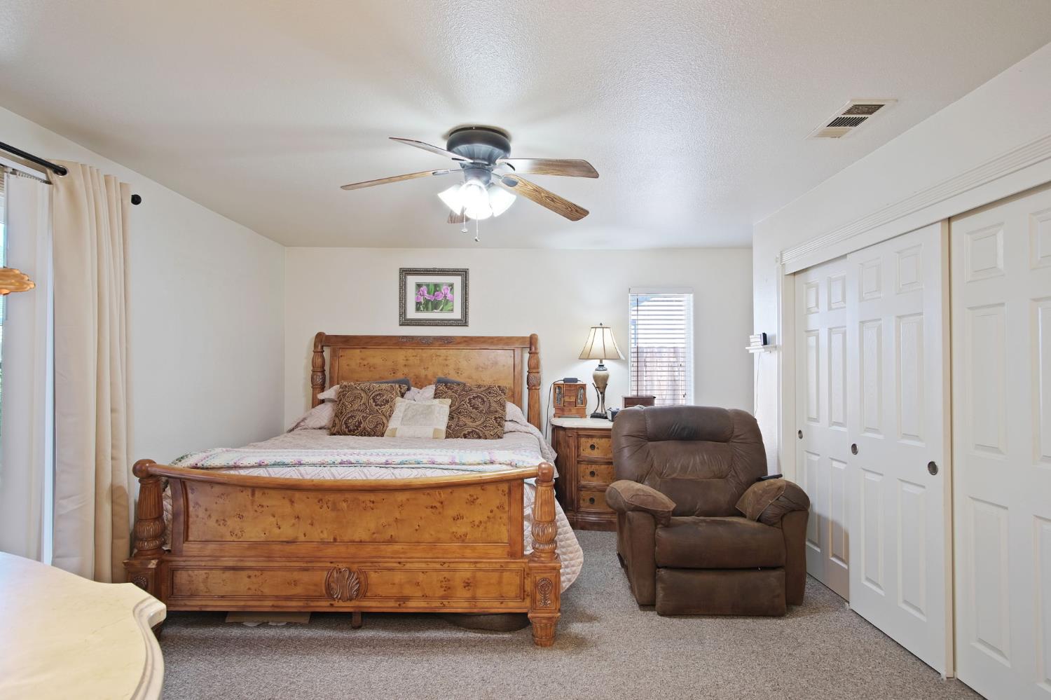 1256 California Ave, Dos Palos, CA 93620