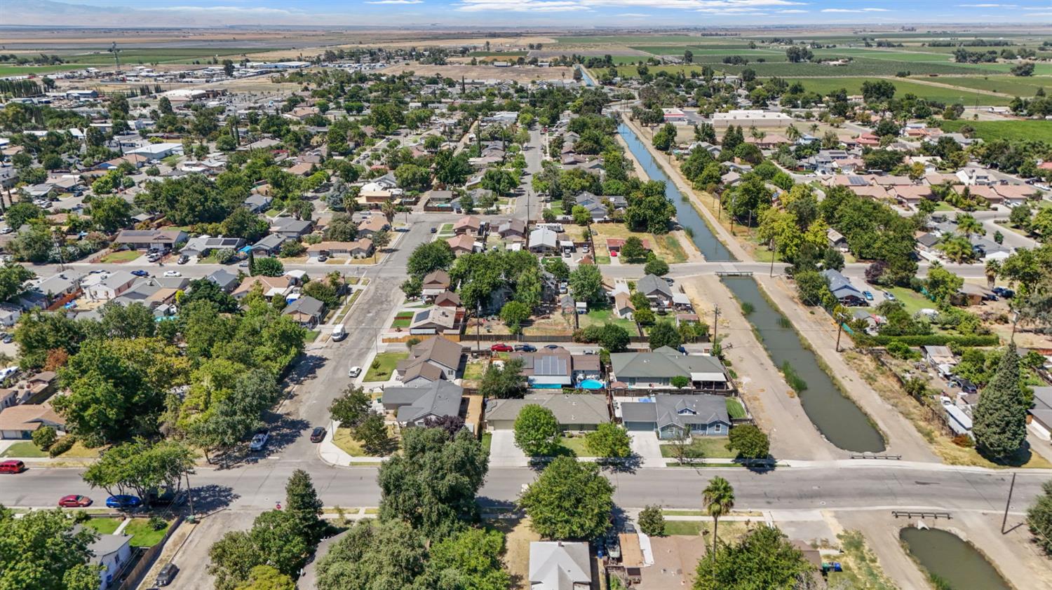 1256 California Ave, Dos Palos, CA 93620