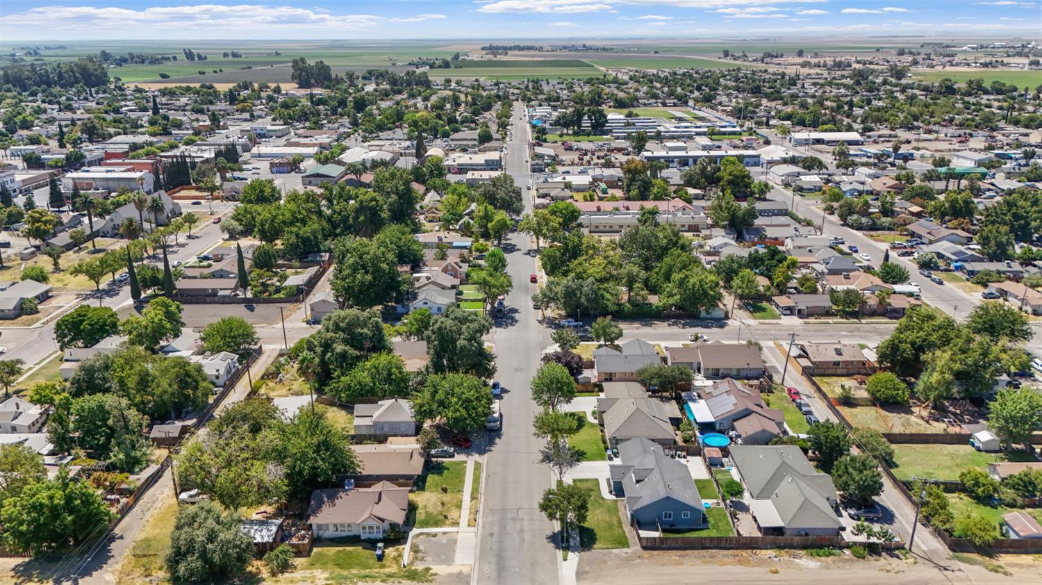 1256 California Ave, Dos Palos, CA 93620