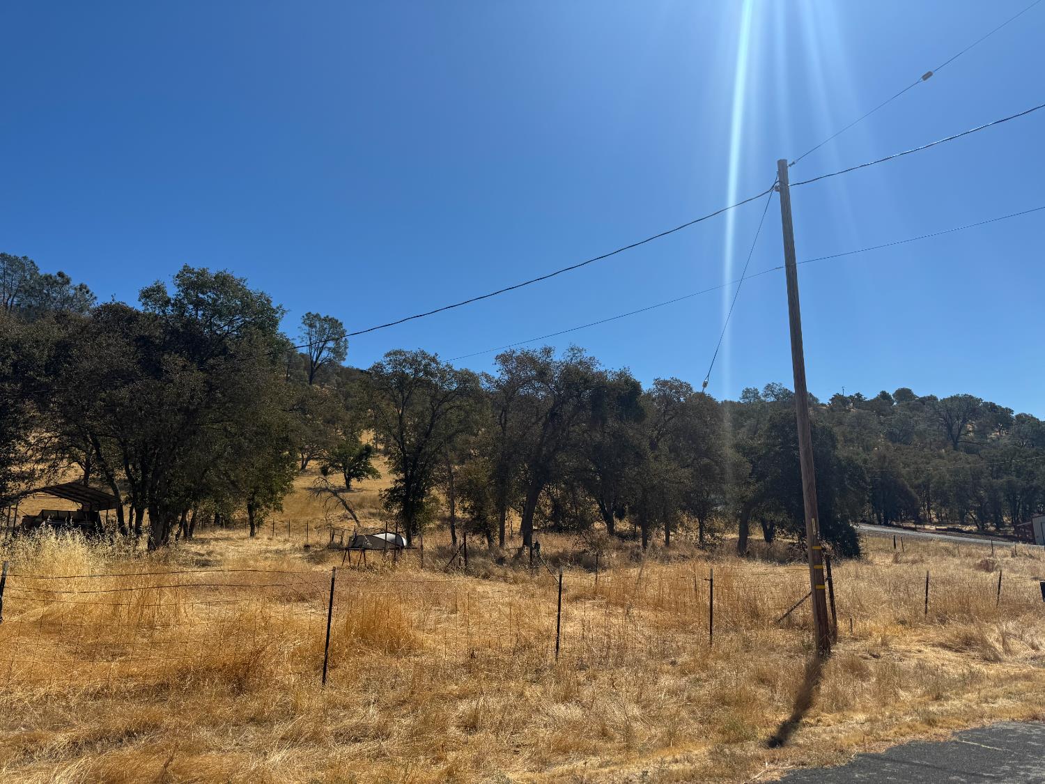 837 Castillo, La Grange, CA 95329