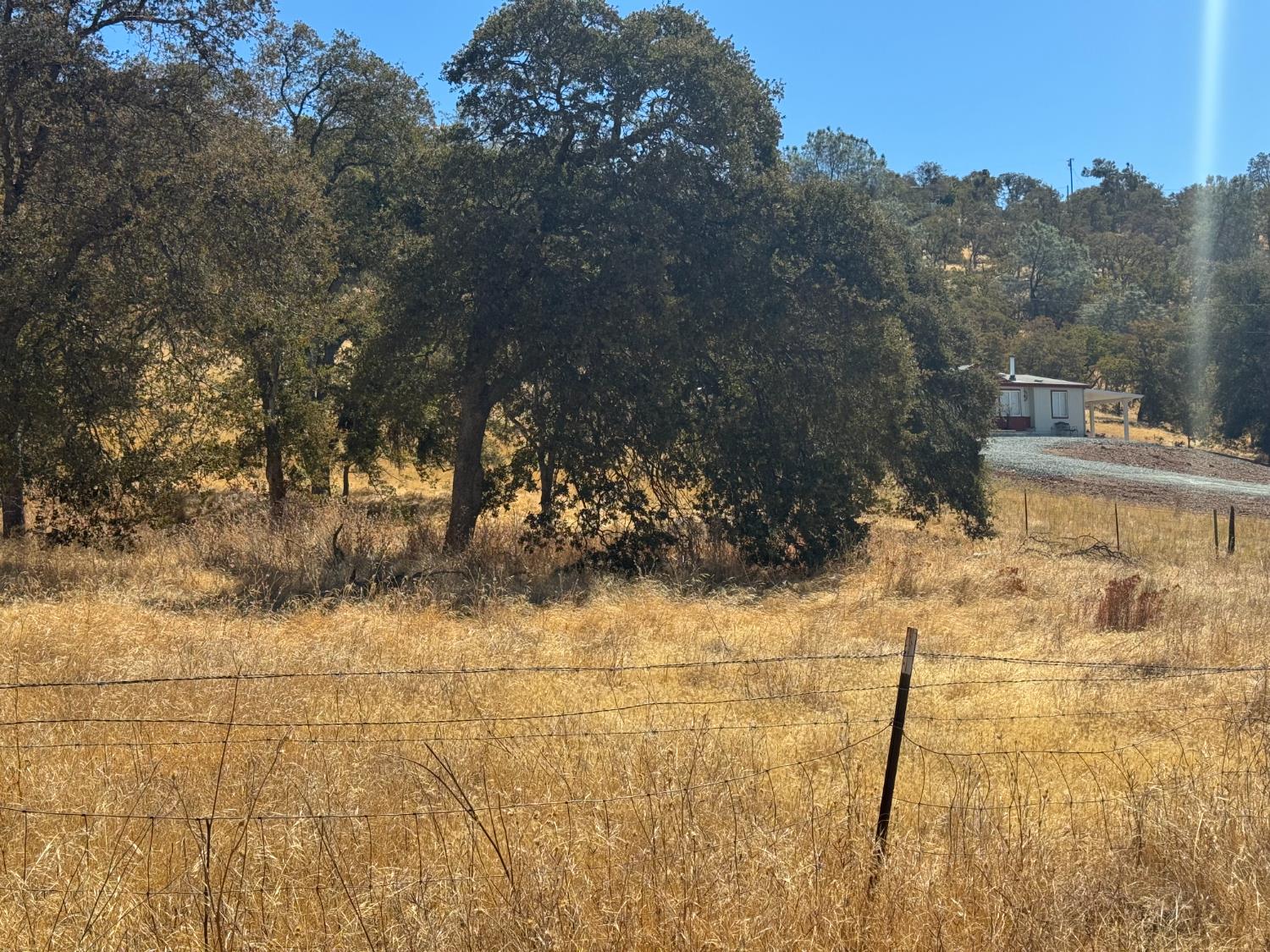 837 Castillo, La Grange, CA 95329