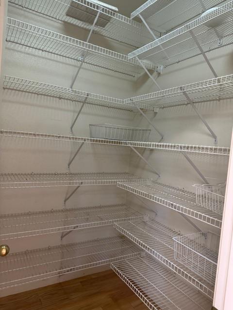 1616 Sapphire Dr, Livingston, CA 95334