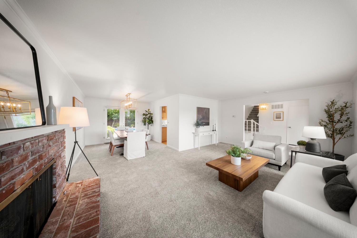 929 Terrace Pl, Modesto, CA 95350