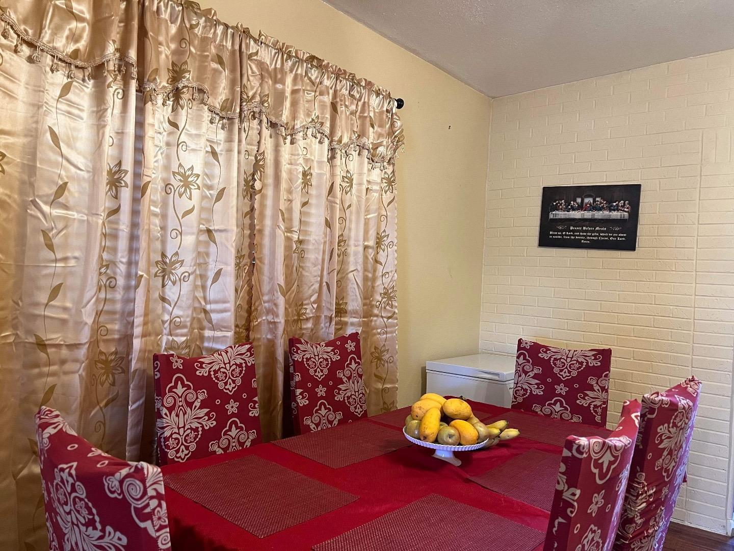 506 M St, Los Banos, CA 93635