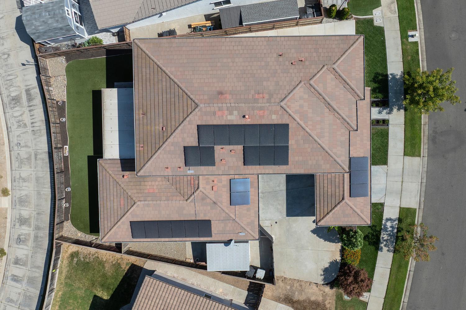 1766 Churchill Downs Cir, Oakdale, CA 95361