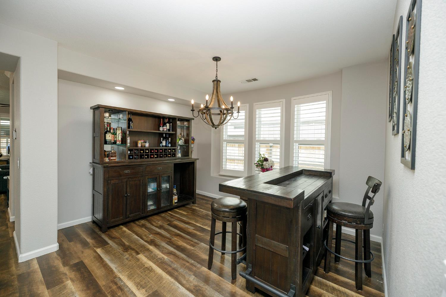 1766 Churchill Downs Cir, Oakdale, CA 95361