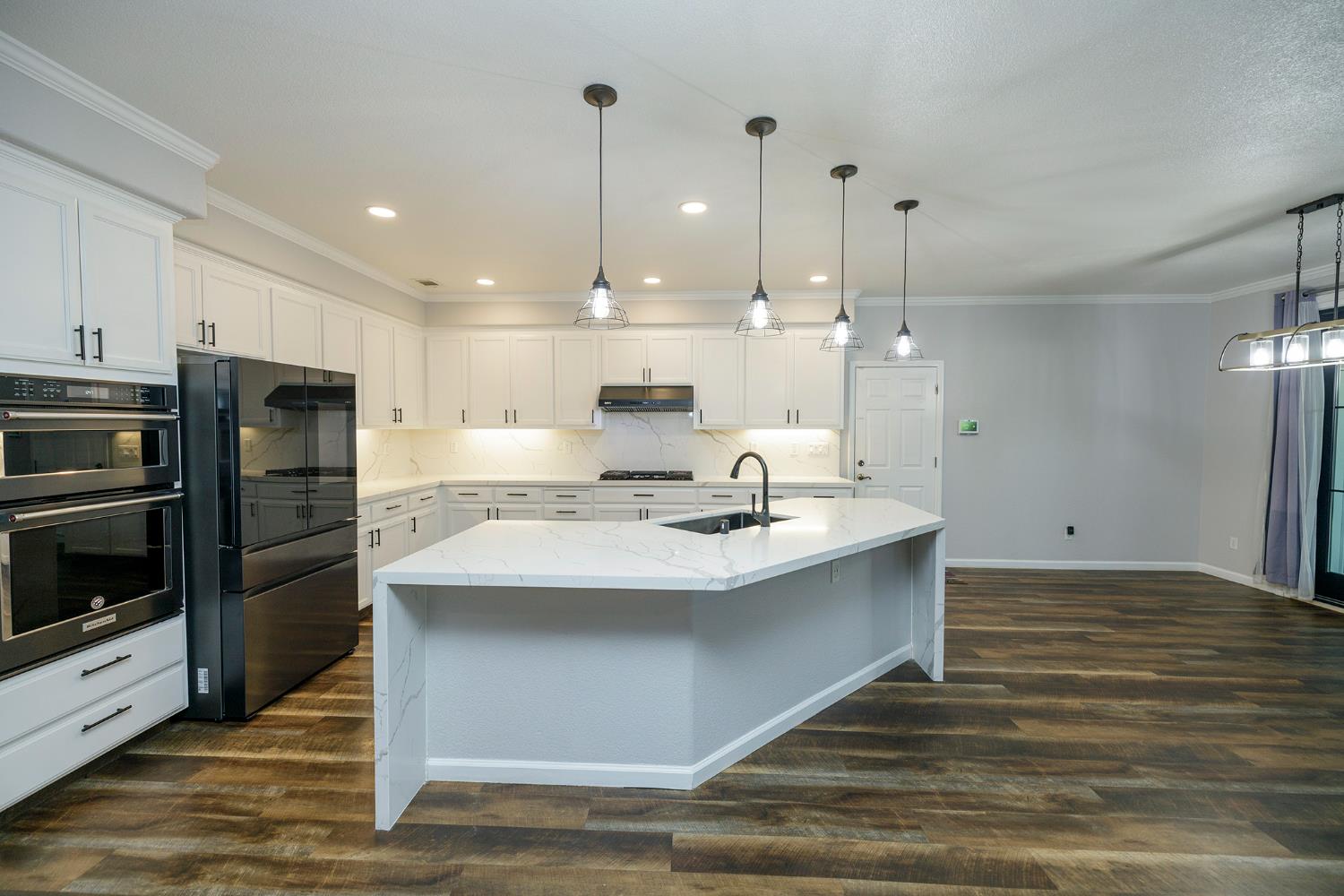 1766 Churchill Downs Cir, Oakdale, CA 95361