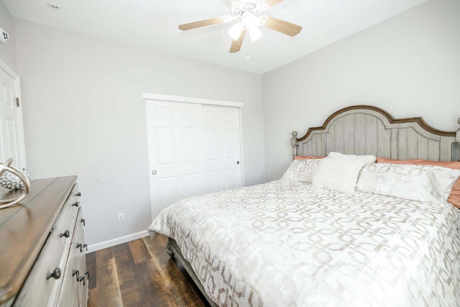 1766 Churchill Downs Cir, Oakdale, CA 95361