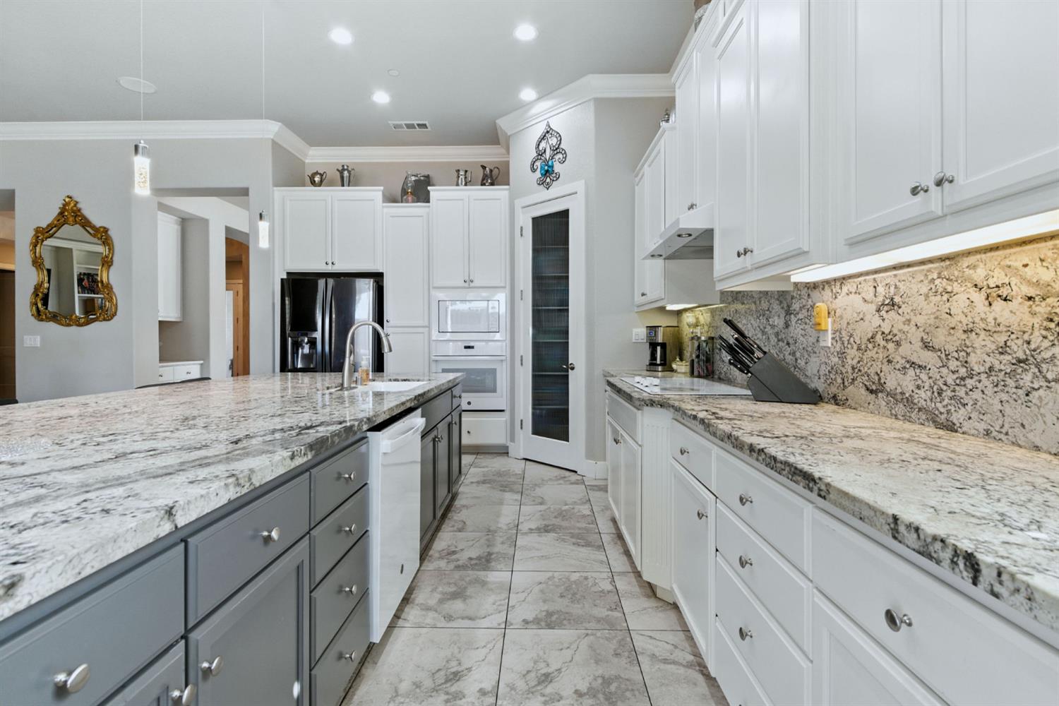 1362 Tannehill Dr, Manteca, CA 95337