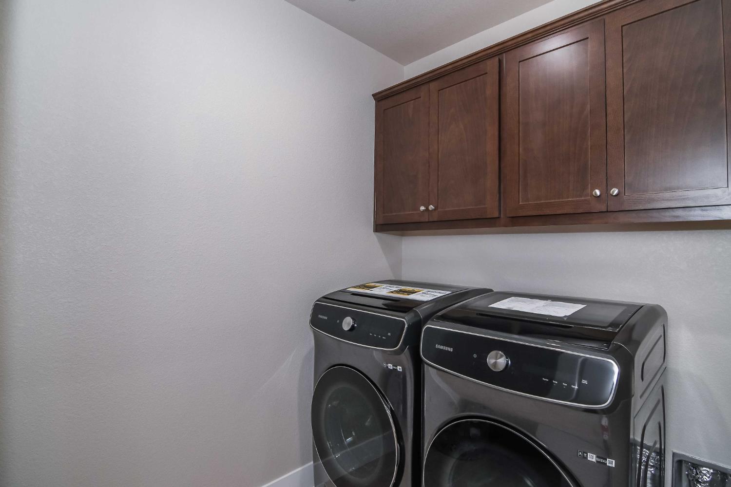 2387 Dilip Dr, Manteca, CA 95337