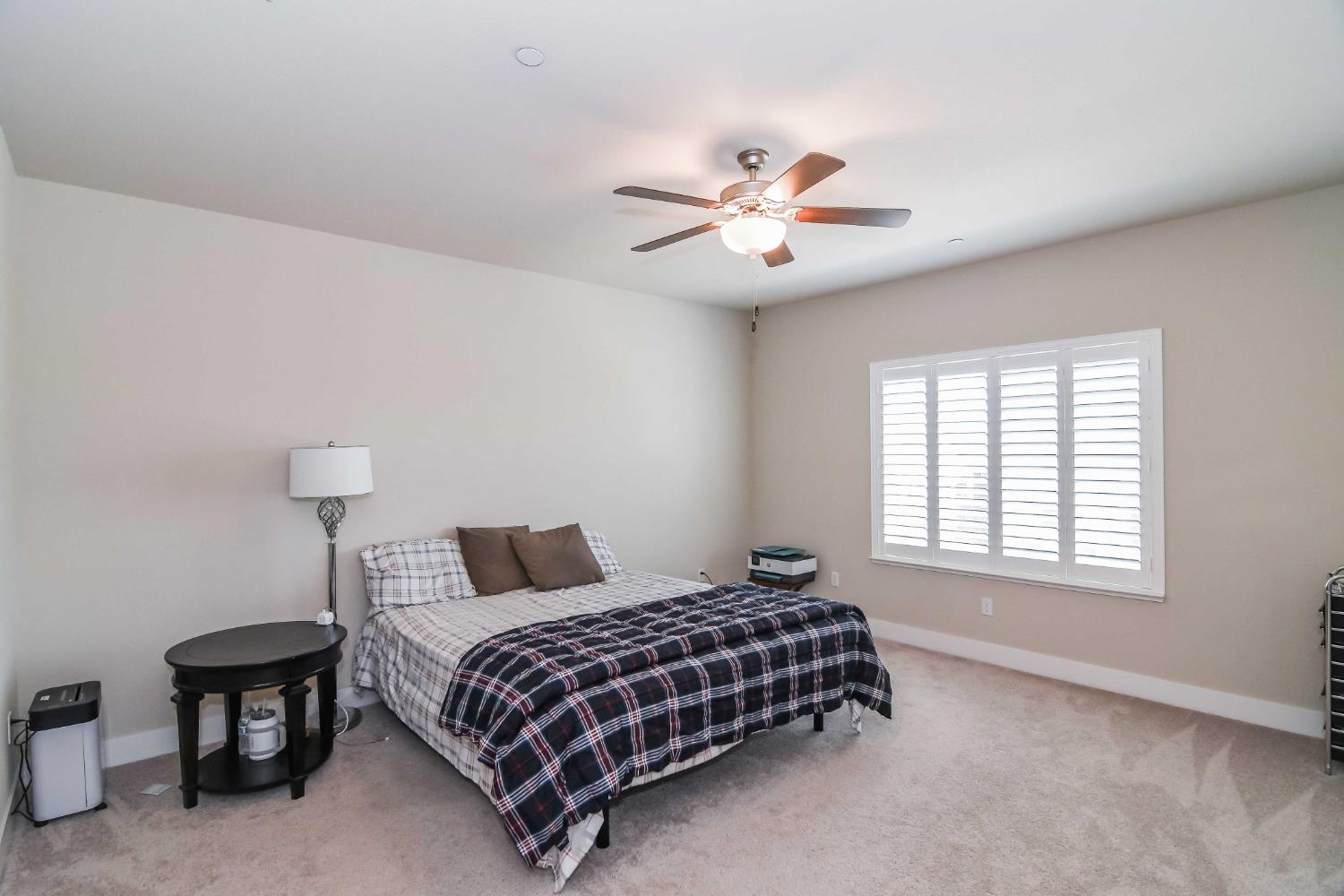 2387 Dilip Dr, Manteca, CA 95337