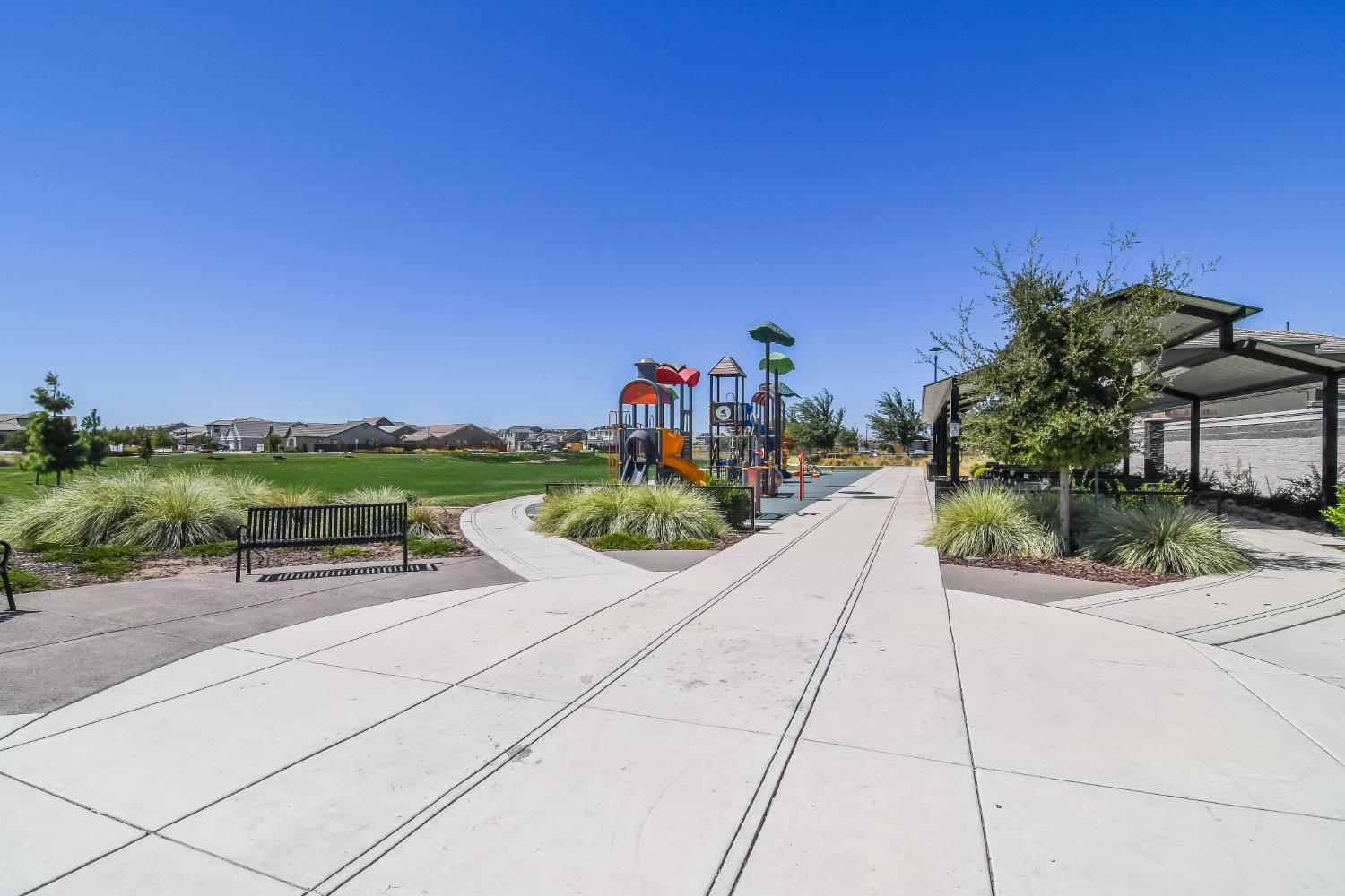 2387 Dilip Dr, Manteca, CA 95337