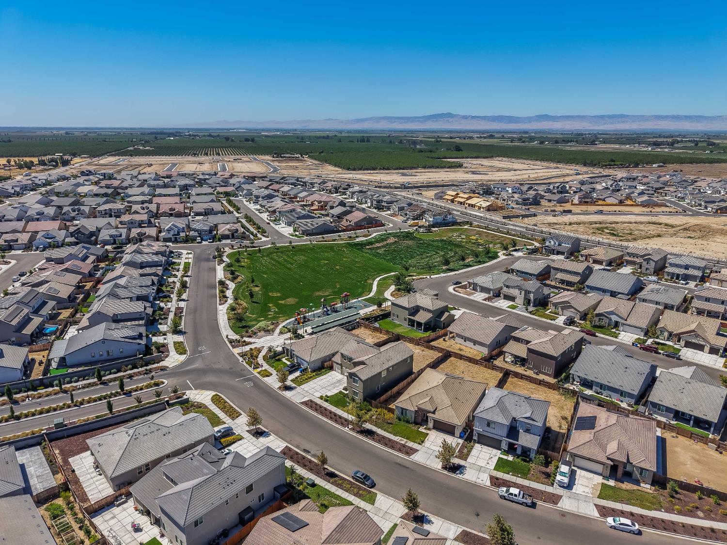 2387 Dilip Dr, Manteca, CA 95337