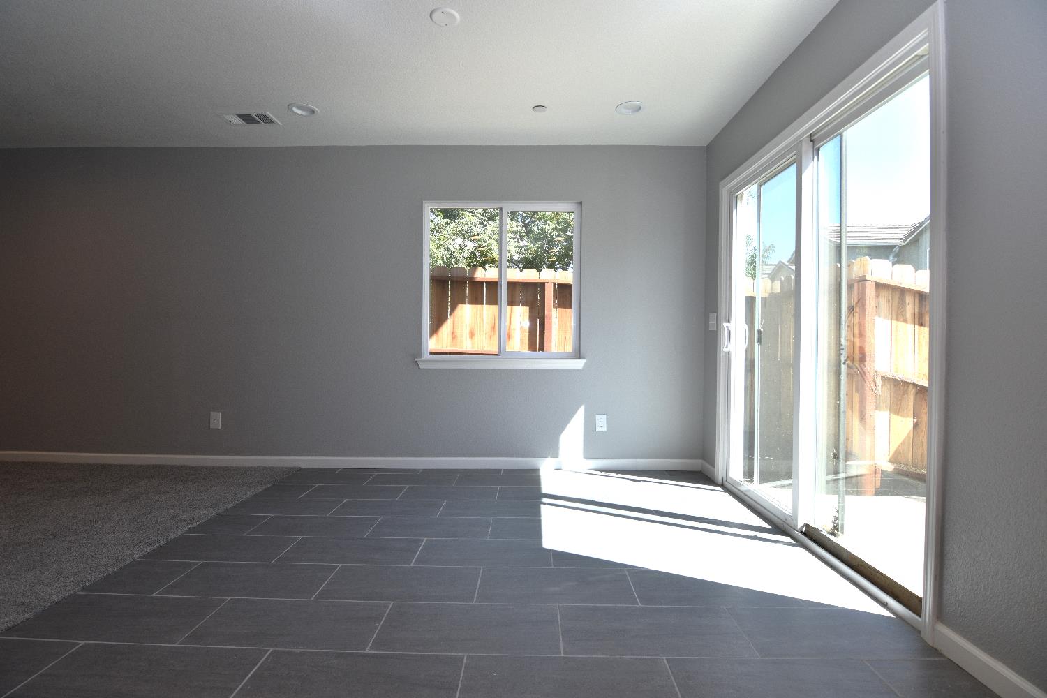 570 Jason Dr, Turlock, CA 95380